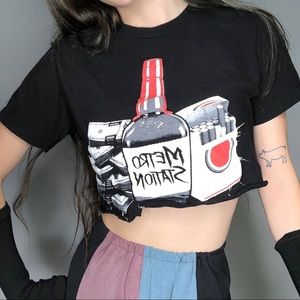 Metro Station Croptop band tee